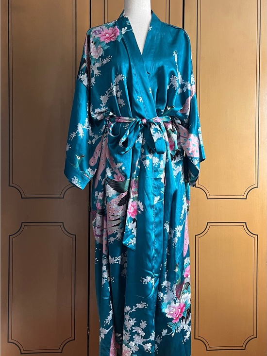Vintage Other - Vintage Teal Floral Satin Robe